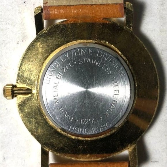 Mickey Mouse Watch Bradley quartz time division roman numerals - Picture 3 of 3